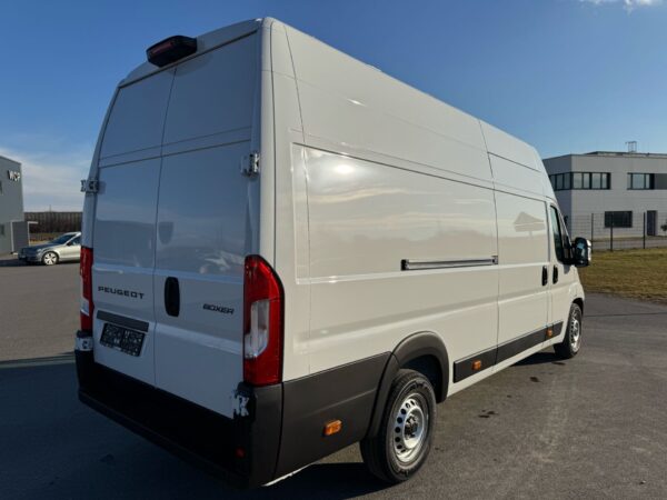 Kastenwagen L4H3 (17m³) – Bild 2